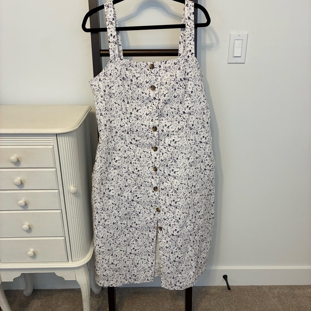 GAP White Midi Dress with Button Front and Navy Fleck Print